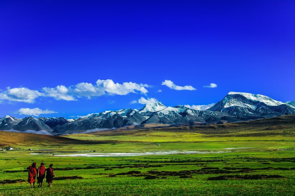 Retrouver la paix intérieure à travers une retraite spirituelle au Tibet